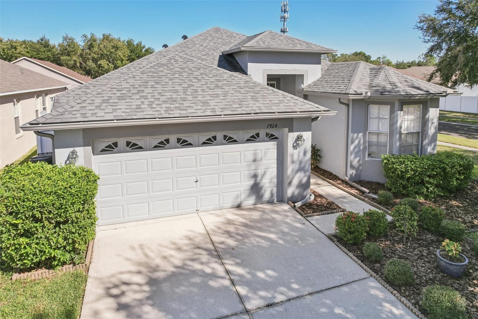 Listing photo id 47 for 7924 Moccasin Trail Drive