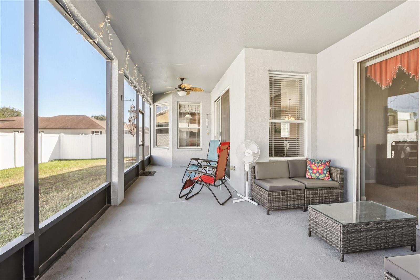 Listing photo id 3 for 7924 Moccasin Trail Drive