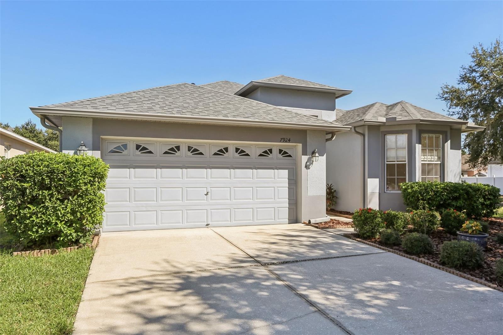 Listing photo id 4 for 7924 Moccasin Trail Drive