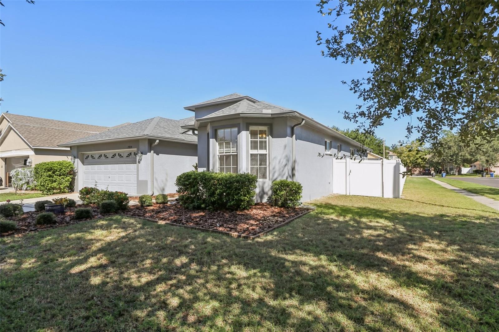 Listing photo id 6 for 7924 Moccasin Trail Drive