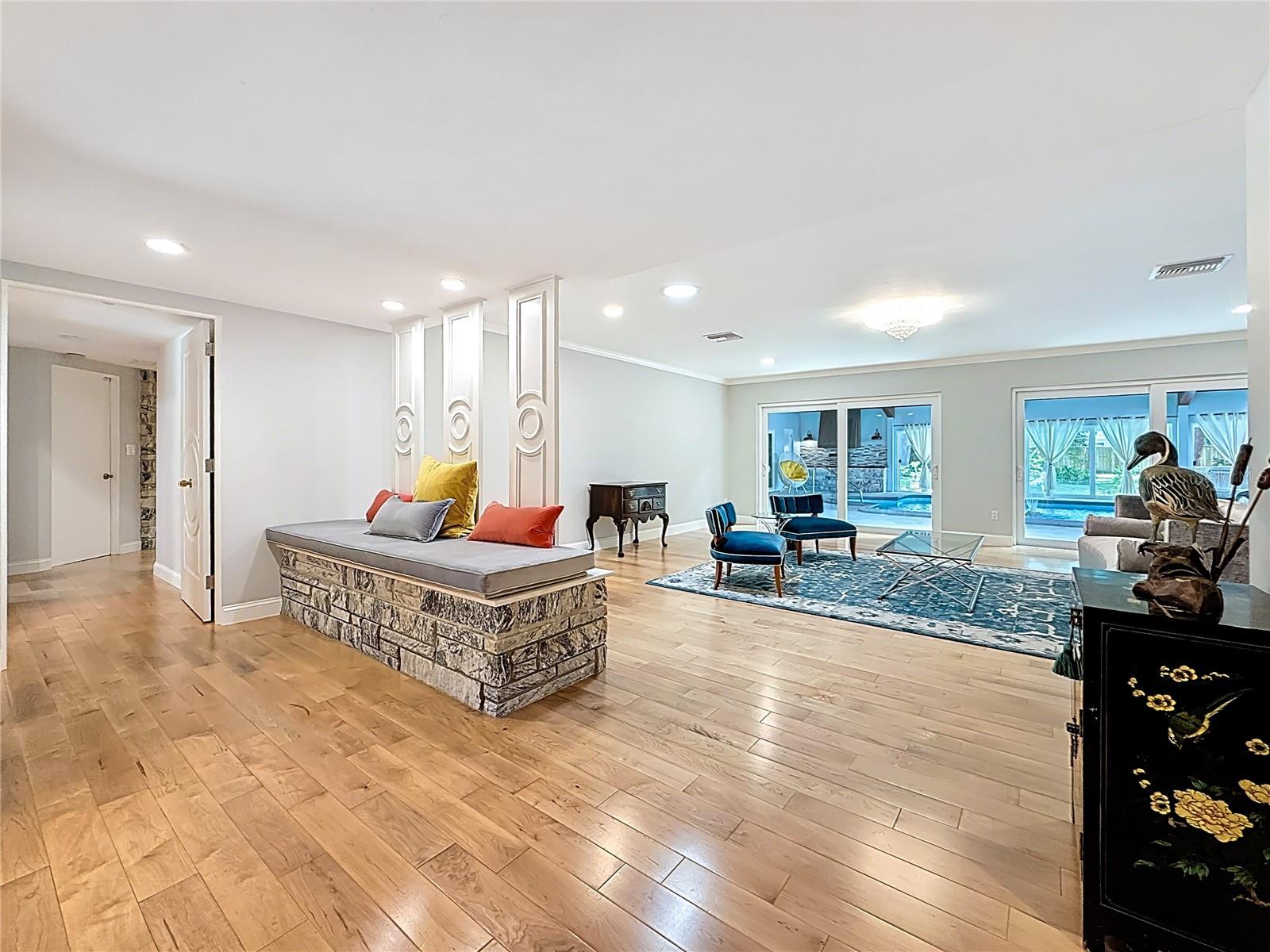 Image 21 of 90 For 8693 15th Street N