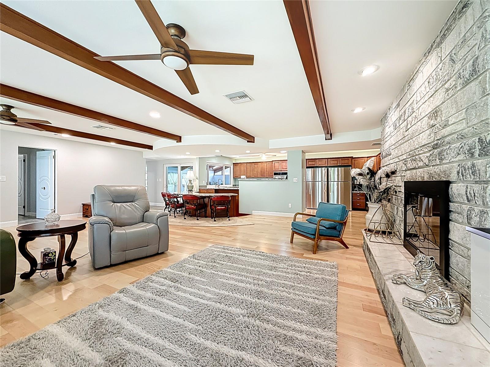 Image 28 of 90 For 8693 15th Street N