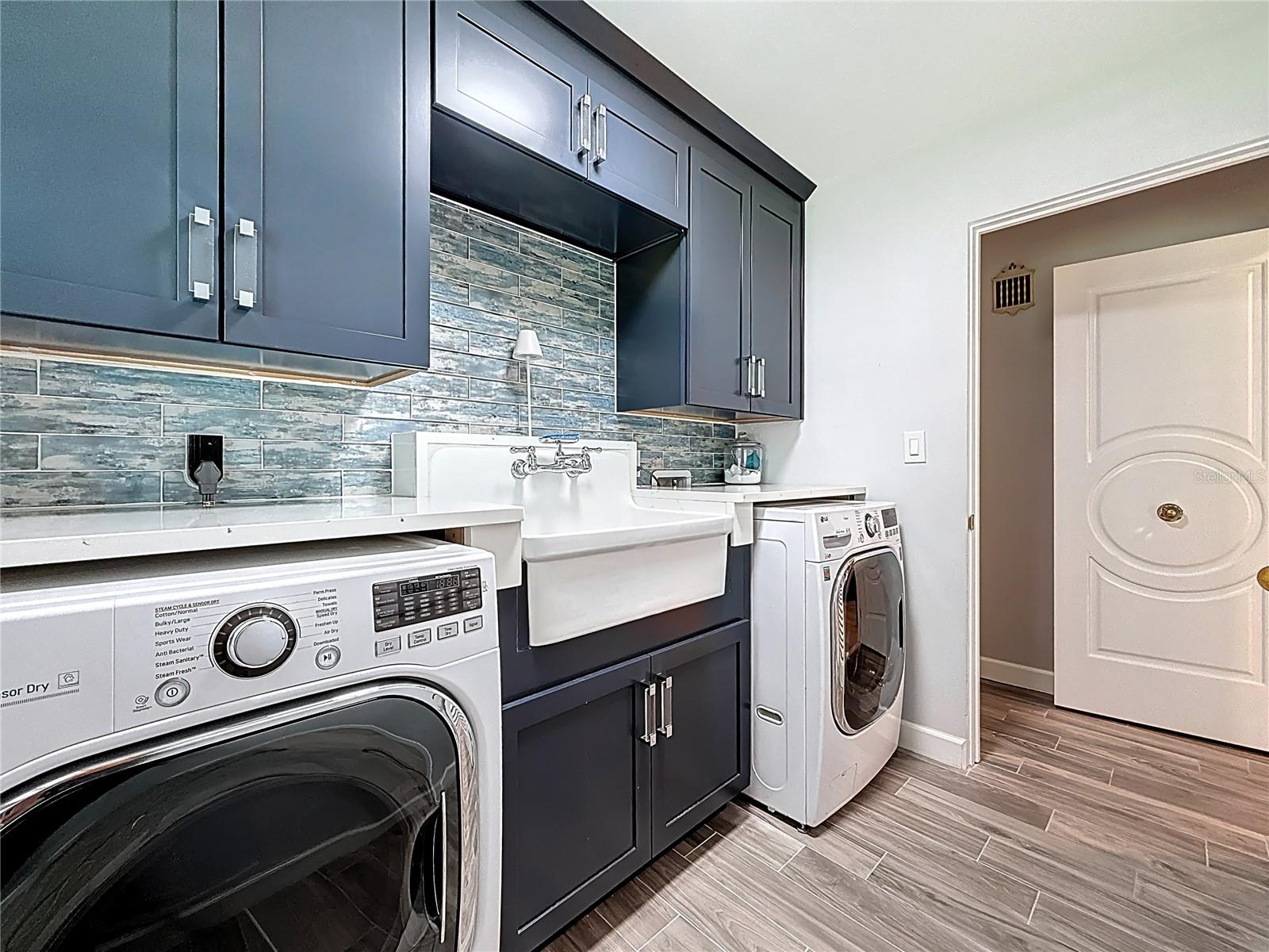 Image 39 of 90 For 8693 15th Street N