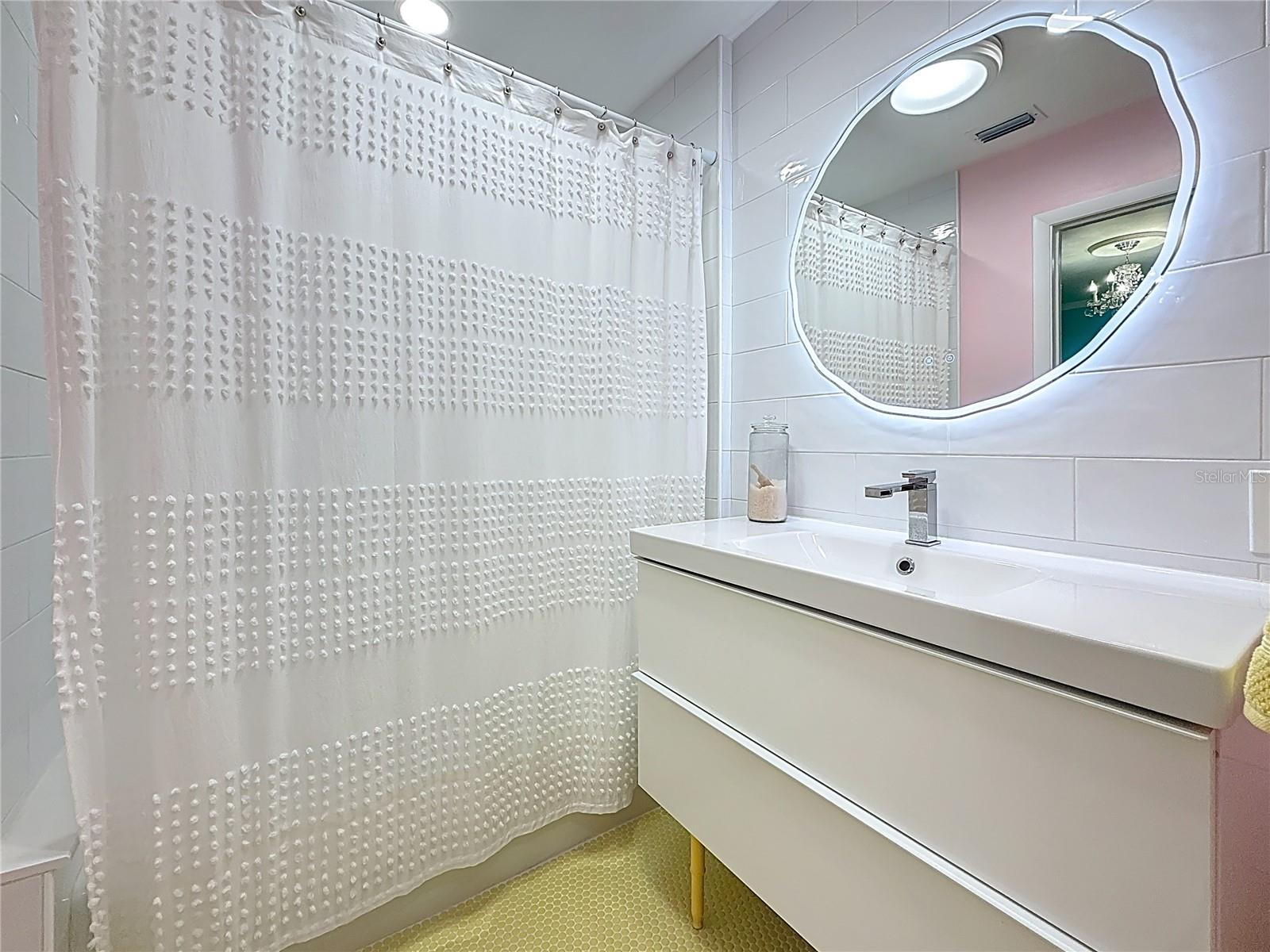 Image 64 of 90 For 8693 15th Street N