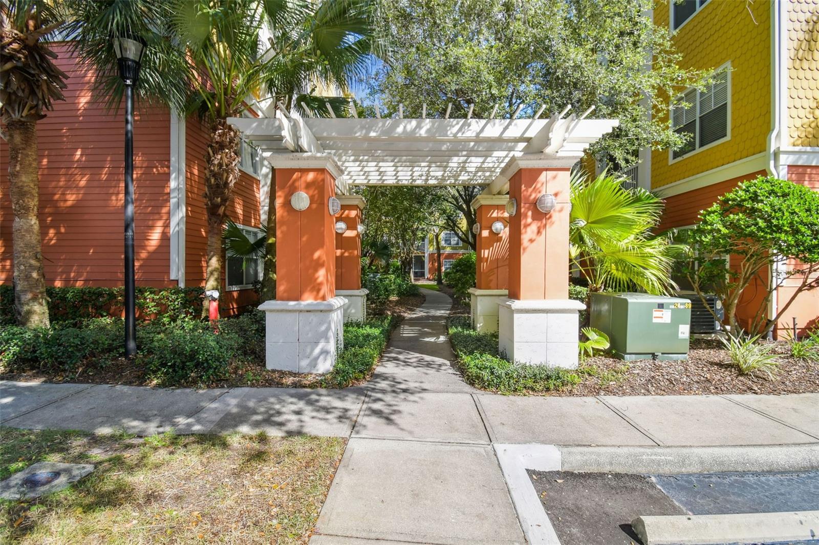 Image 24 of 45 For 4207 Dale Mabry Highway 7205