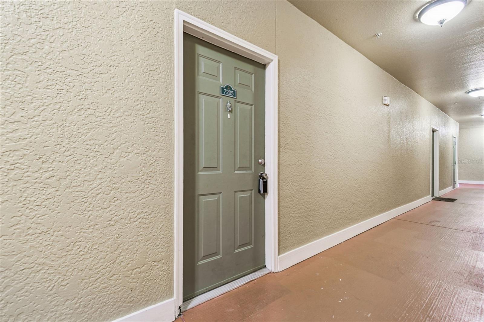 Image 3 of 45 For 4207 Dale Mabry Highway 7205