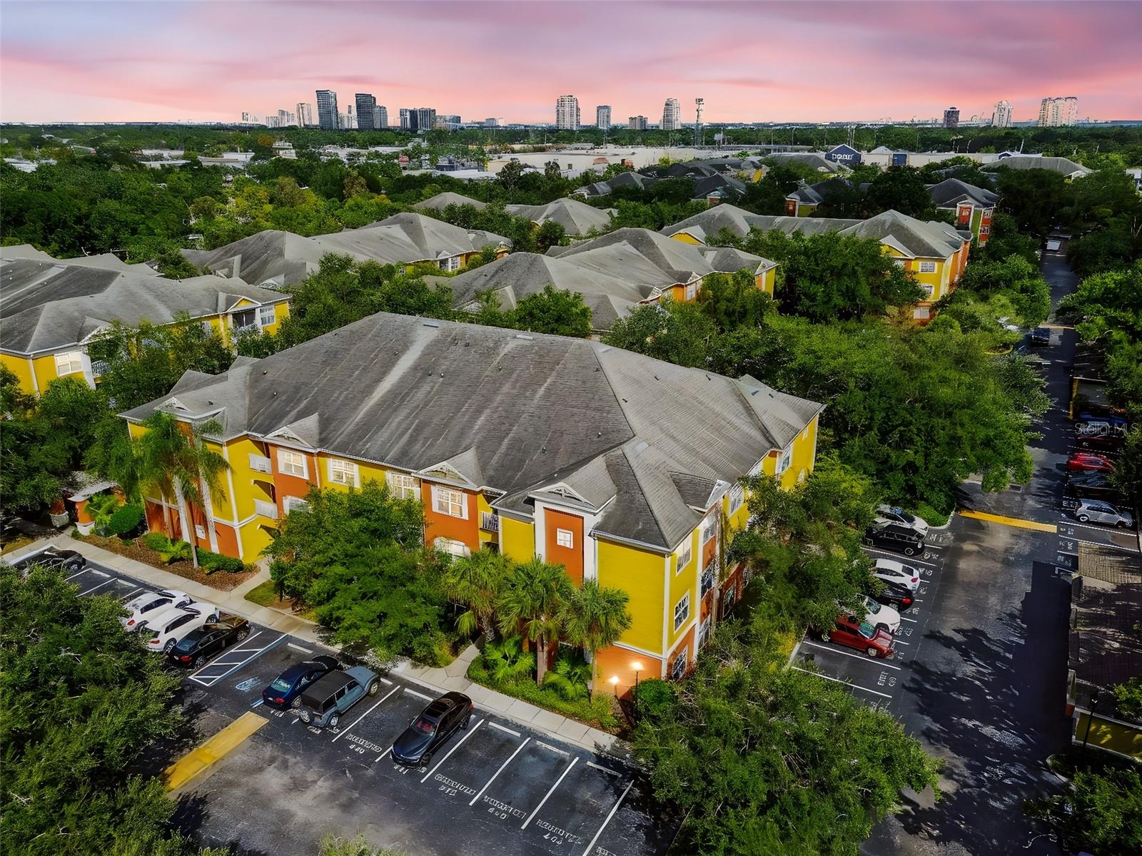 Image 44 of 45 For 4207 Dale Mabry Highway 7205