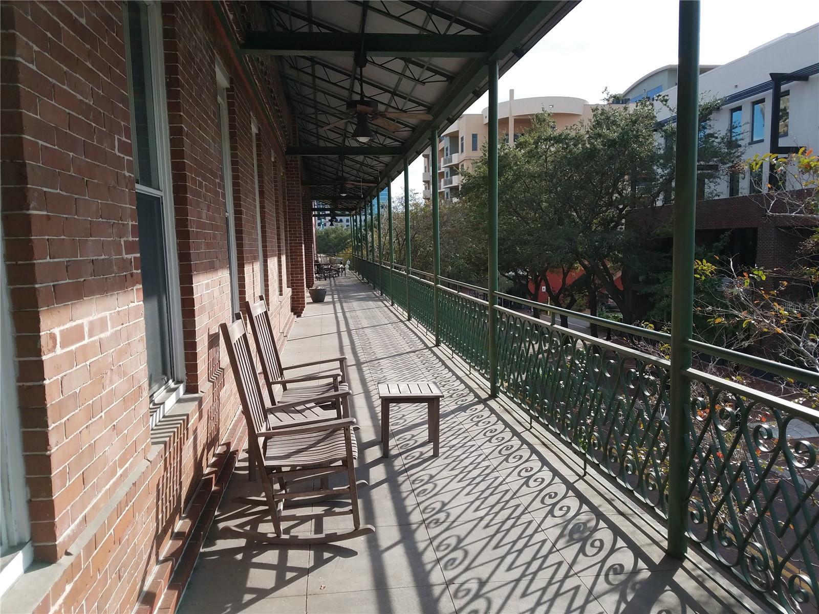 Image 4 of 23 For 1209 Franklin Street H