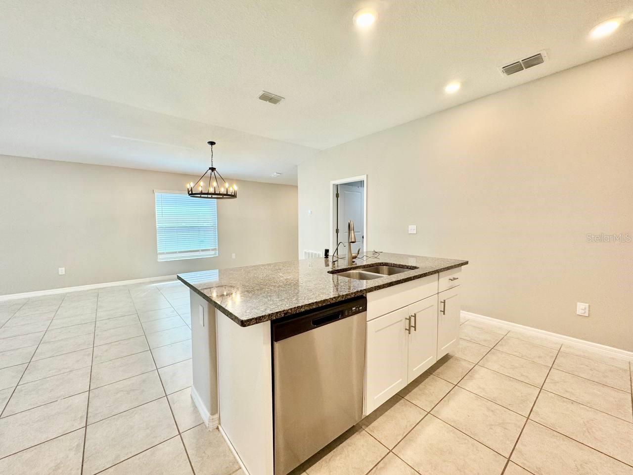 Image 16 of 41 For 1806 Colding Drive