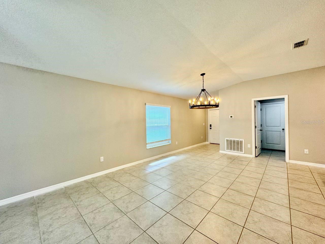 Image 6 of 41 For 1806 Colding Drive
