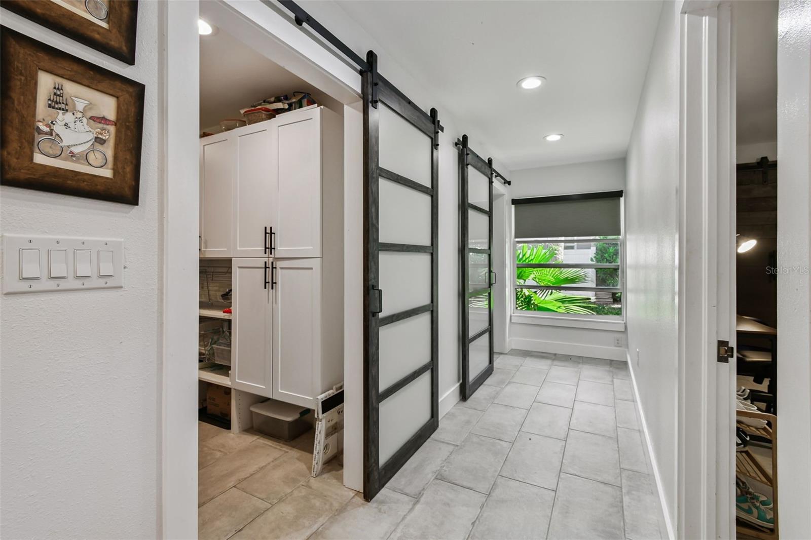 Image 24 of 79 For 225 Harbor House Drive