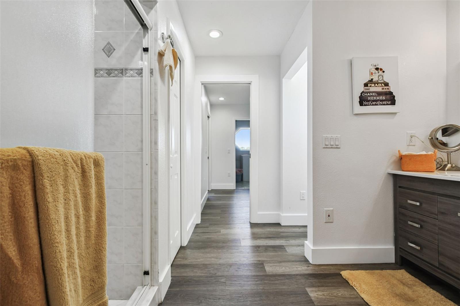 Image 49 of 79 For 225 Harbor House Drive