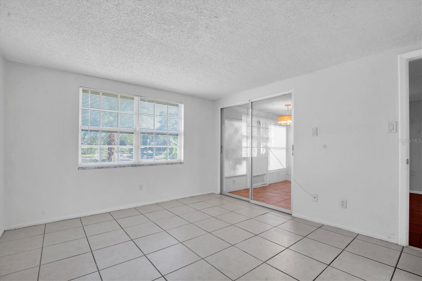 Image 16 of 47 For 3248 Trophy Boulevard 3248