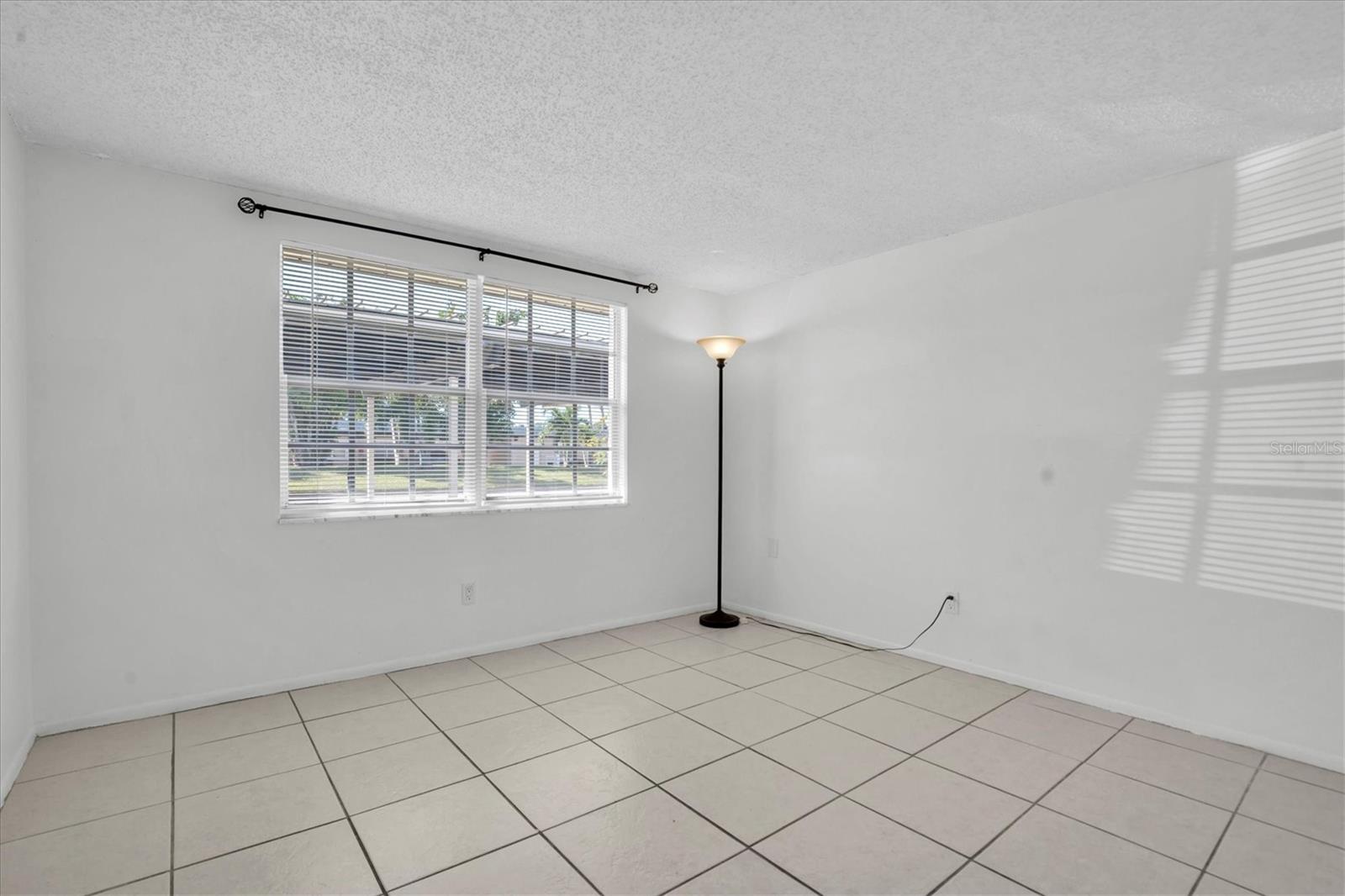 Image 20 of 47 For 3248 Trophy Boulevard 3248