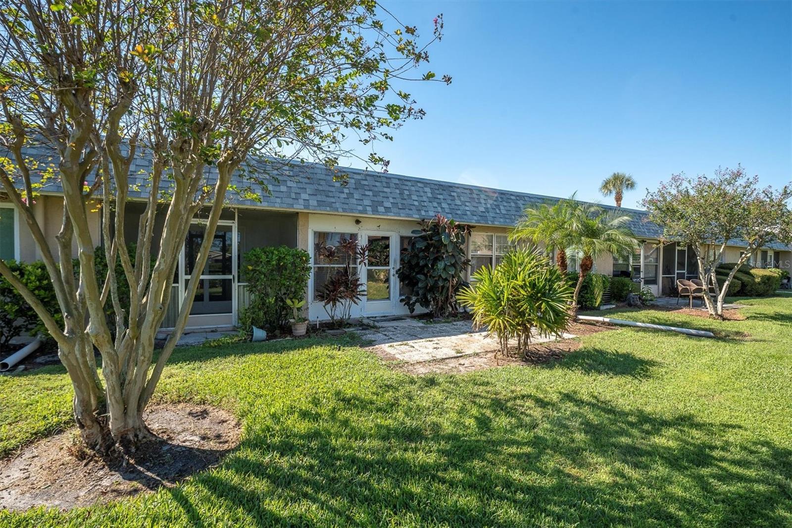 Image 32 of 47 For 3248 Trophy Boulevard 3248