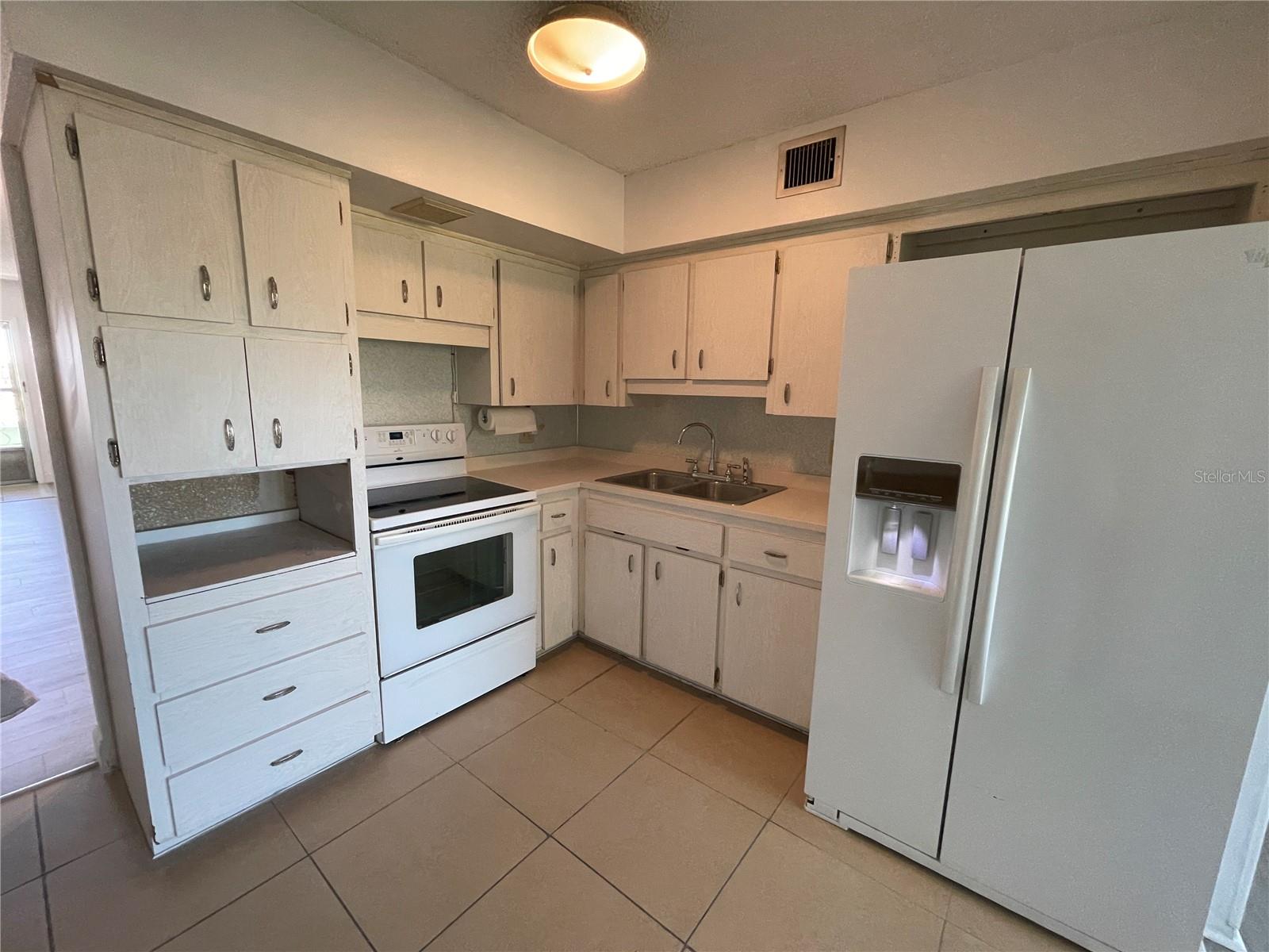 Image 20 of 64 For 2359 Finlandia Lane 65