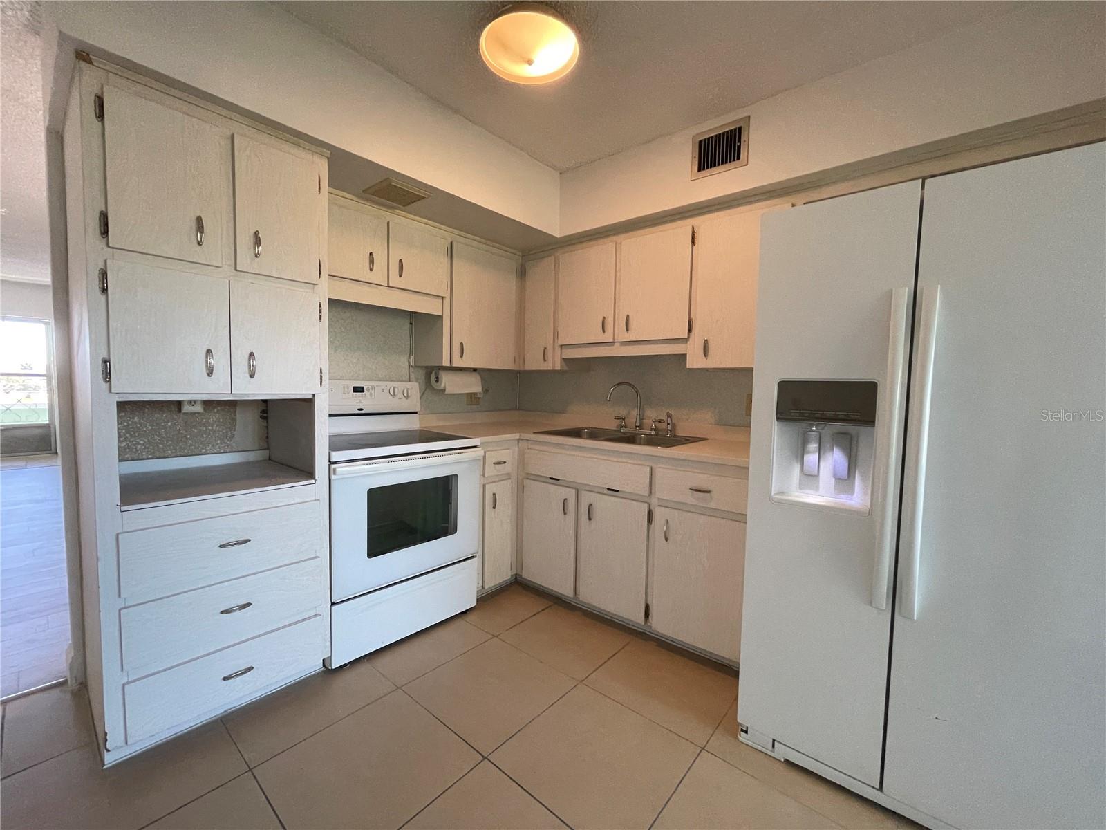 Image 21 of 64 For 2359 Finlandia Lane 65