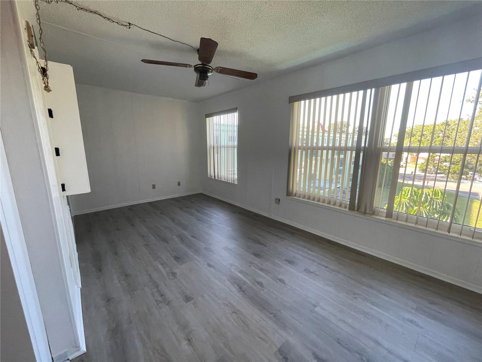 Image 22 of 64 For 2359 Finlandia Lane 65