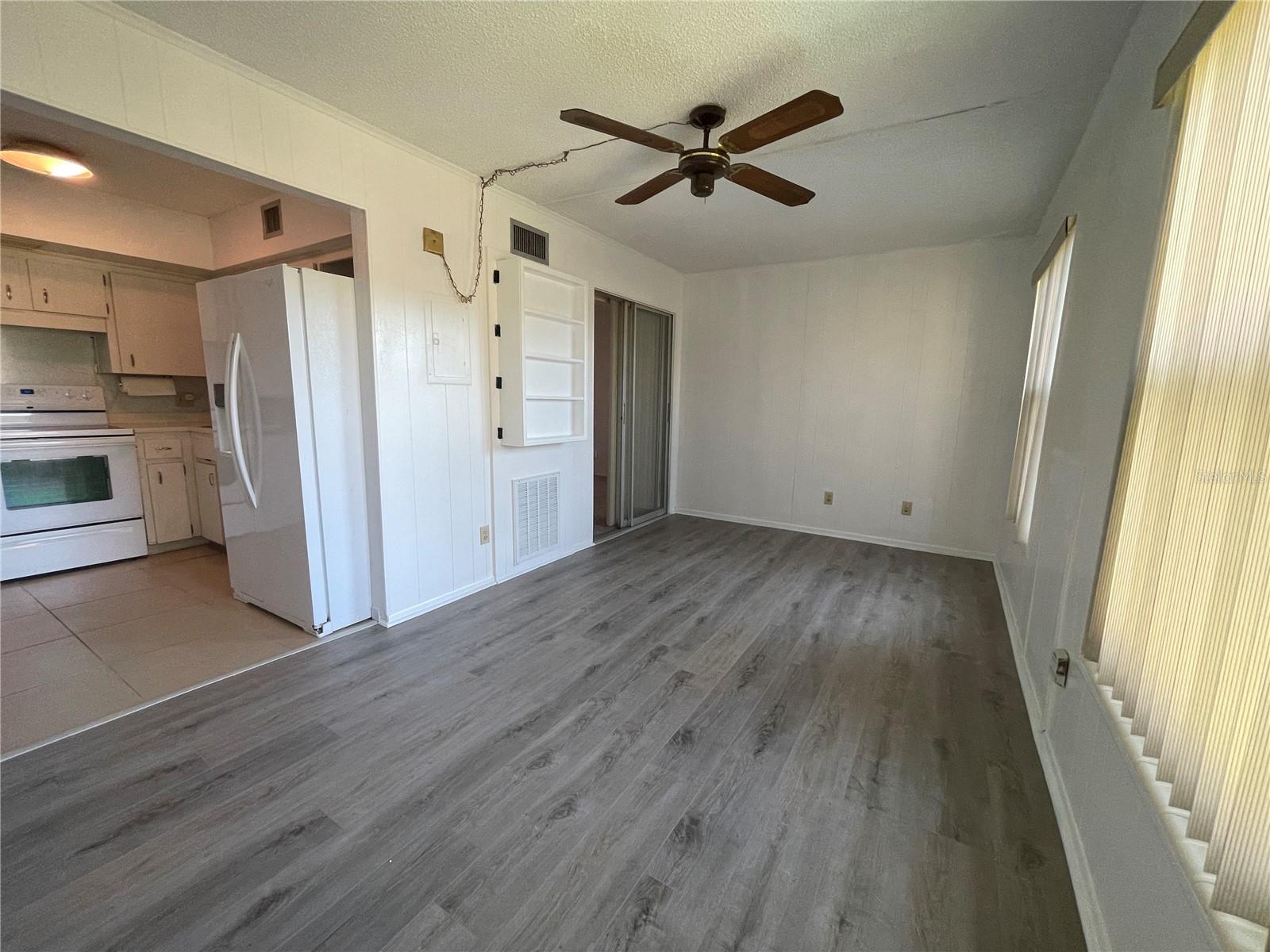 Image 25 of 64 For 2359 Finlandia Lane 65