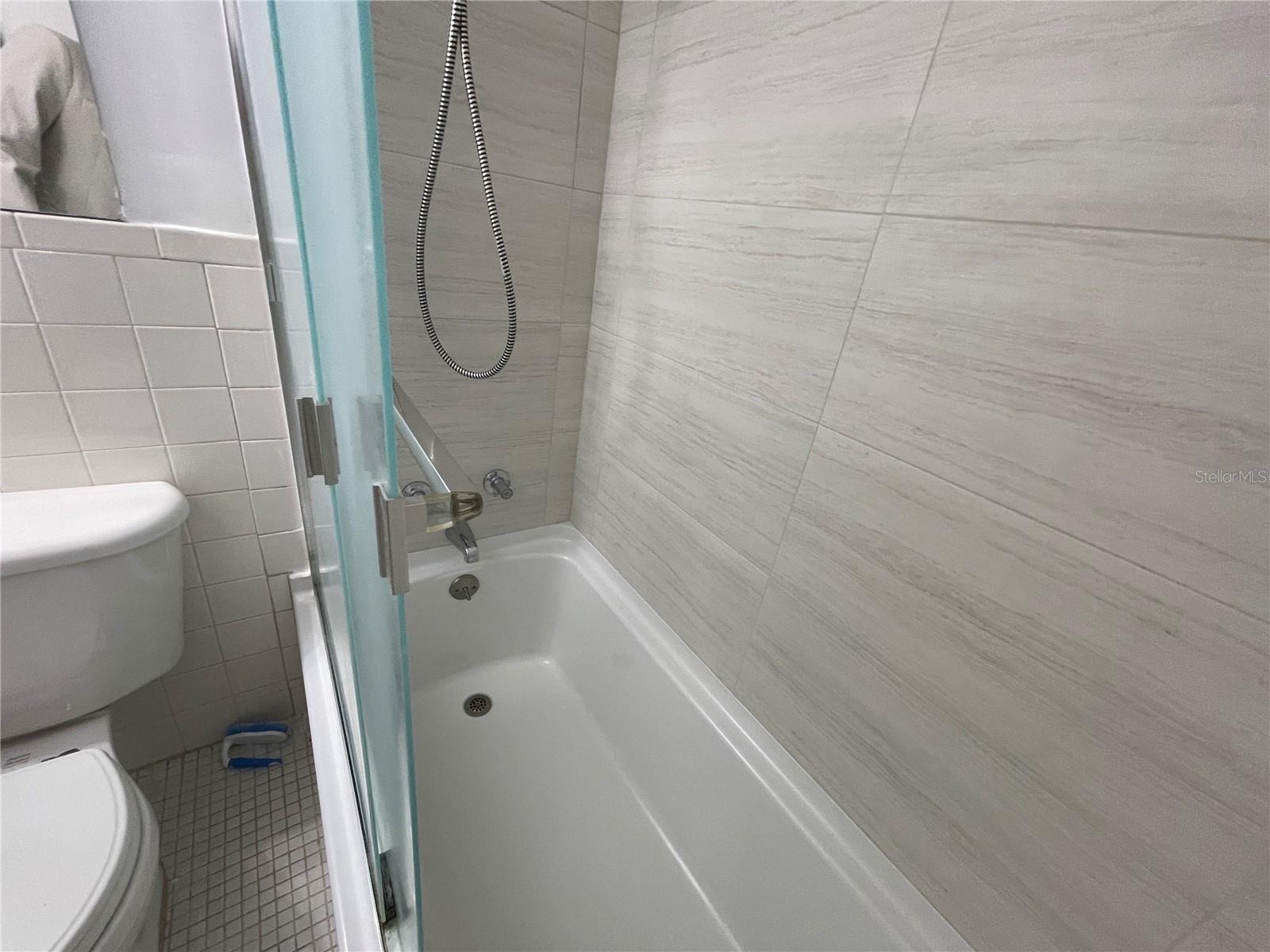 Image 51 of 64 For 2359 Finlandia Lane 65