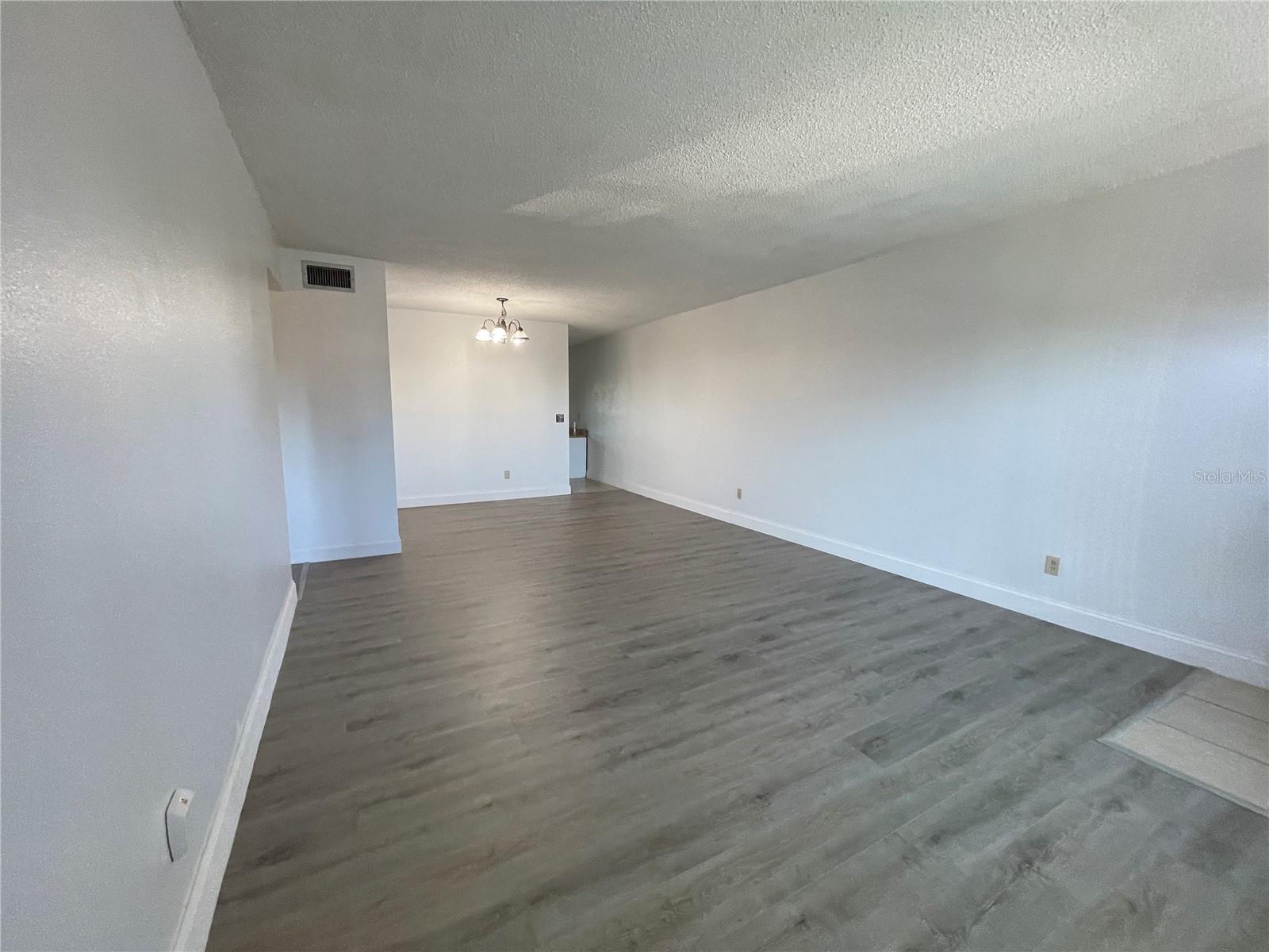 Image 8 of 64 For 2359 Finlandia Lane 65