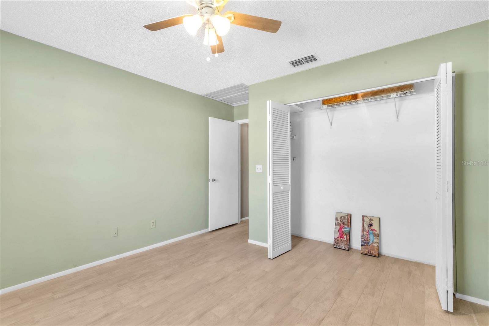 Image 19 of 32 For 2241 Shelly Drive D