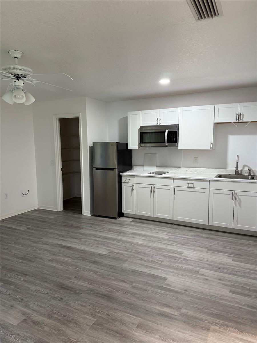 Image 25 of 28 For 2130 Saxon Lane