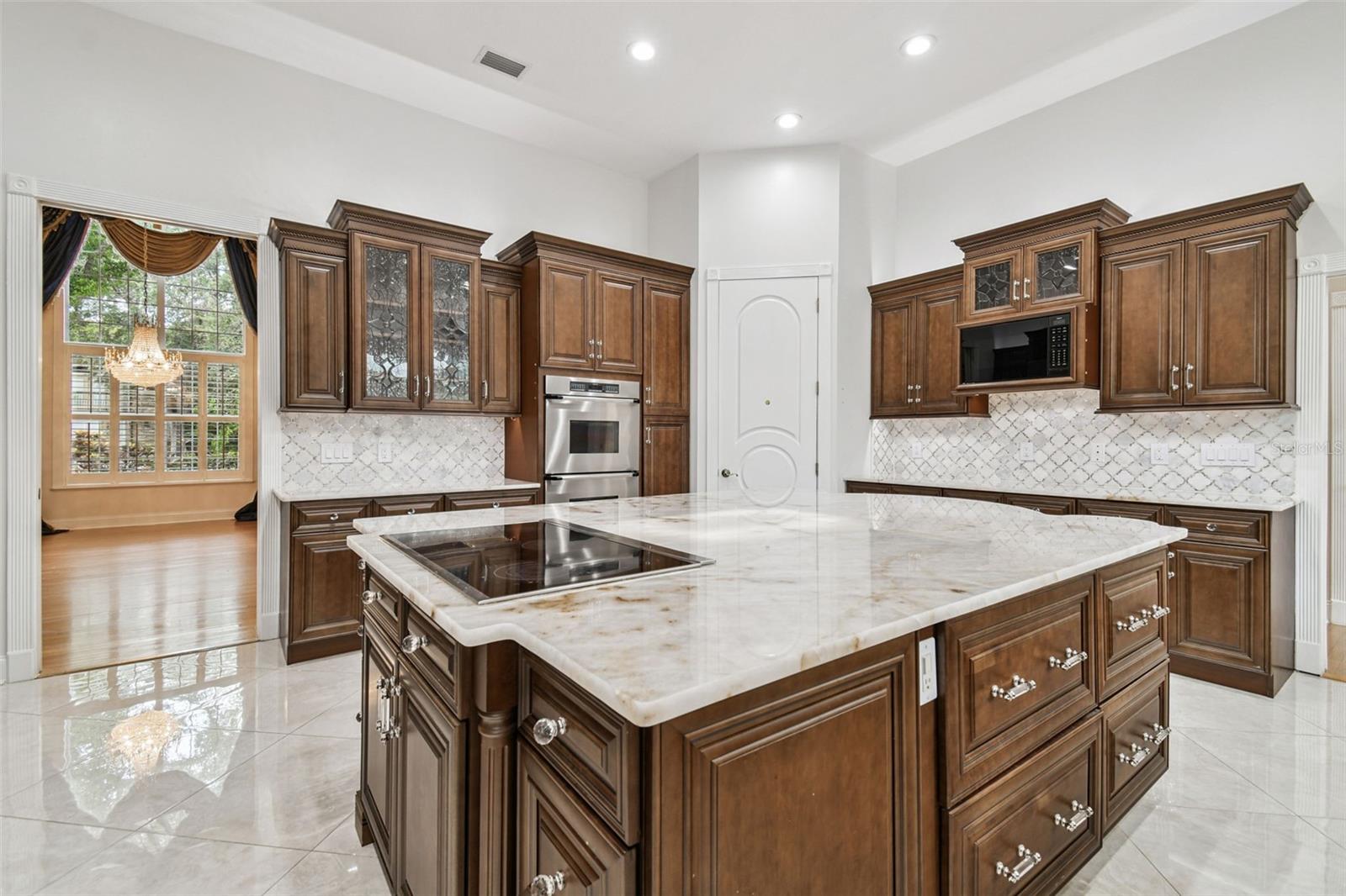 Image 19 of 87 For 3020 Kensington Trace