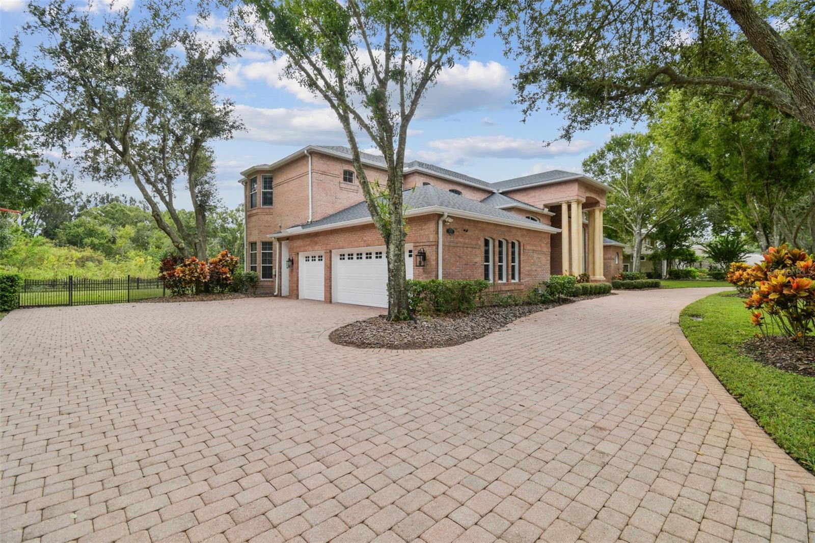 Image 4 of 87 For 3020 Kensington Trace