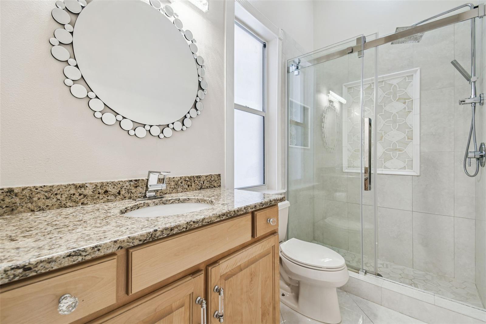 Image 40 of 87 For 3020 Kensington Trace