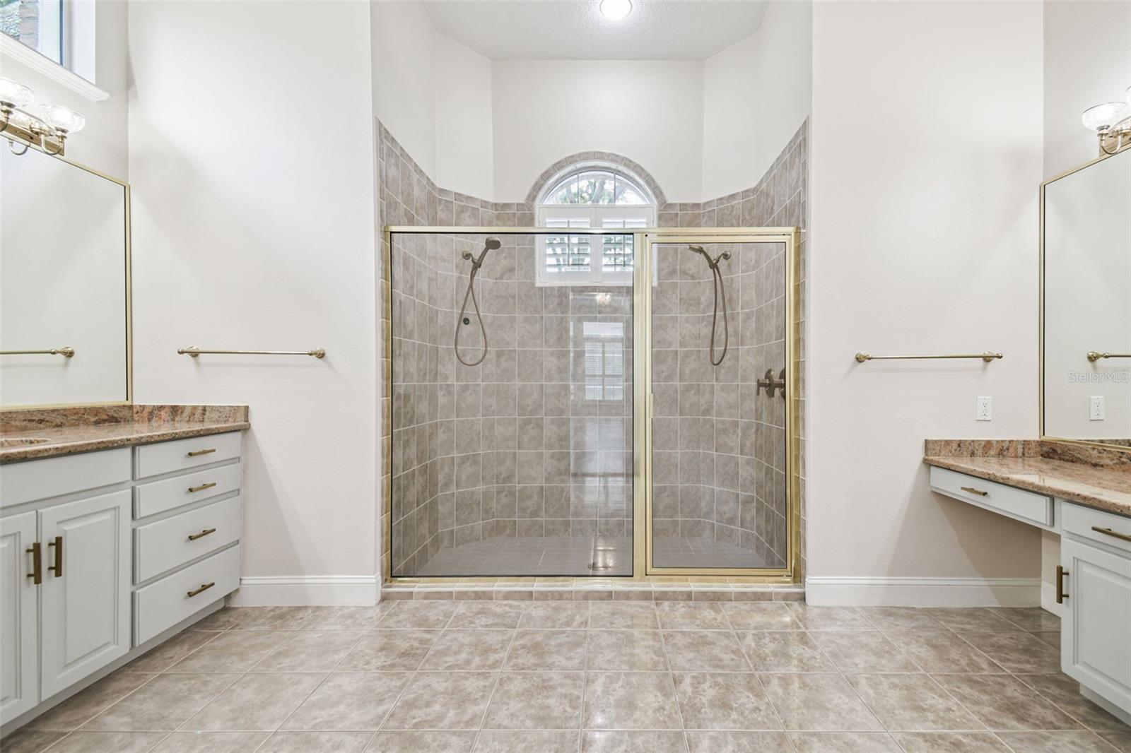 Image 45 of 87 For 3020 Kensington Trace
