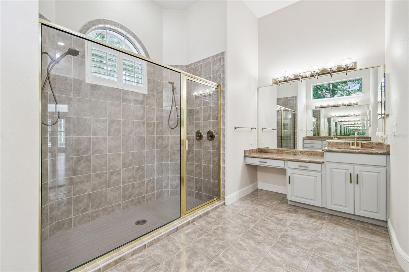 Image 47 of 87 For 3020 Kensington Trace