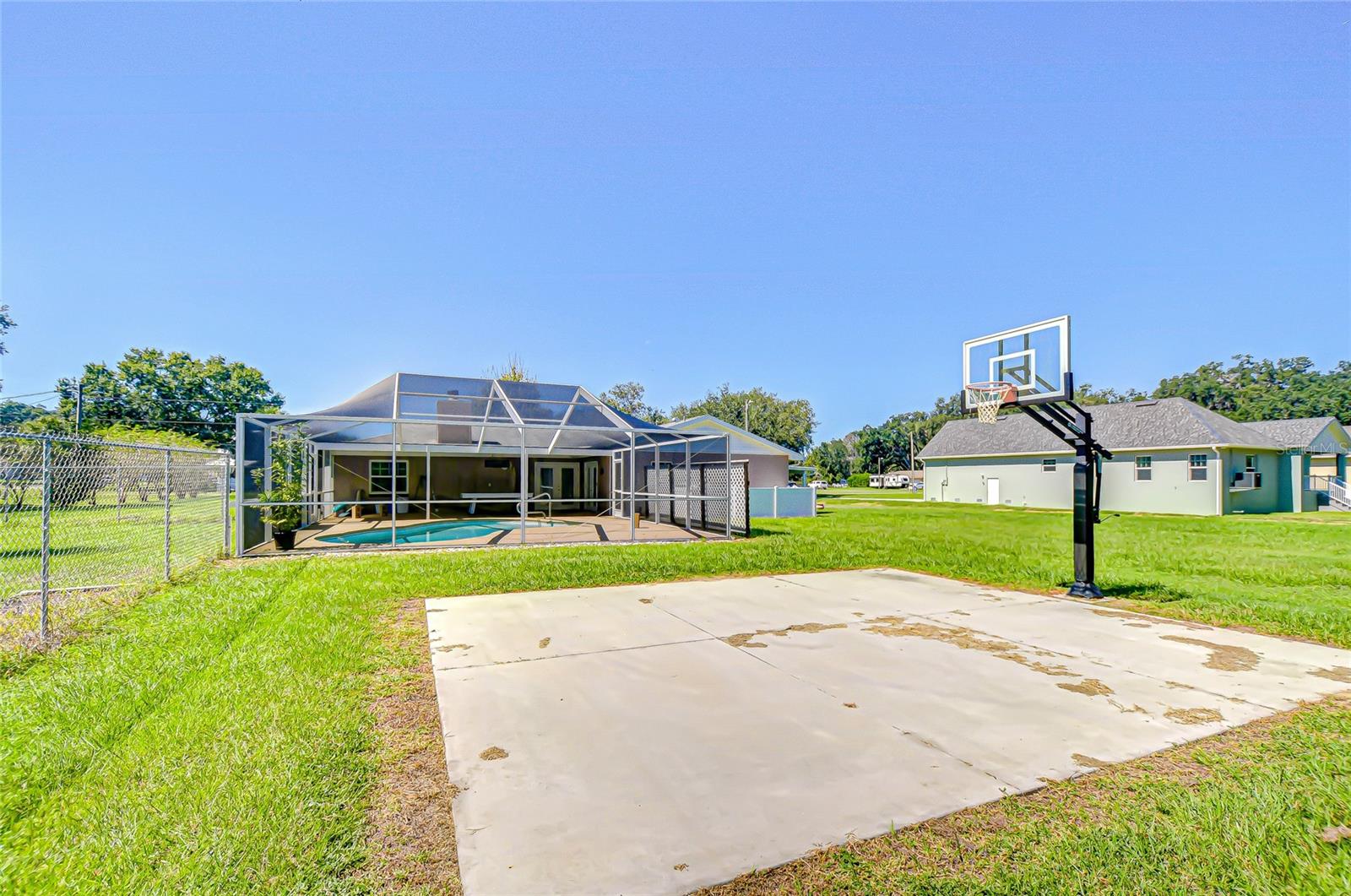 Image 41 of 69 For 12442 Green Oak Lane