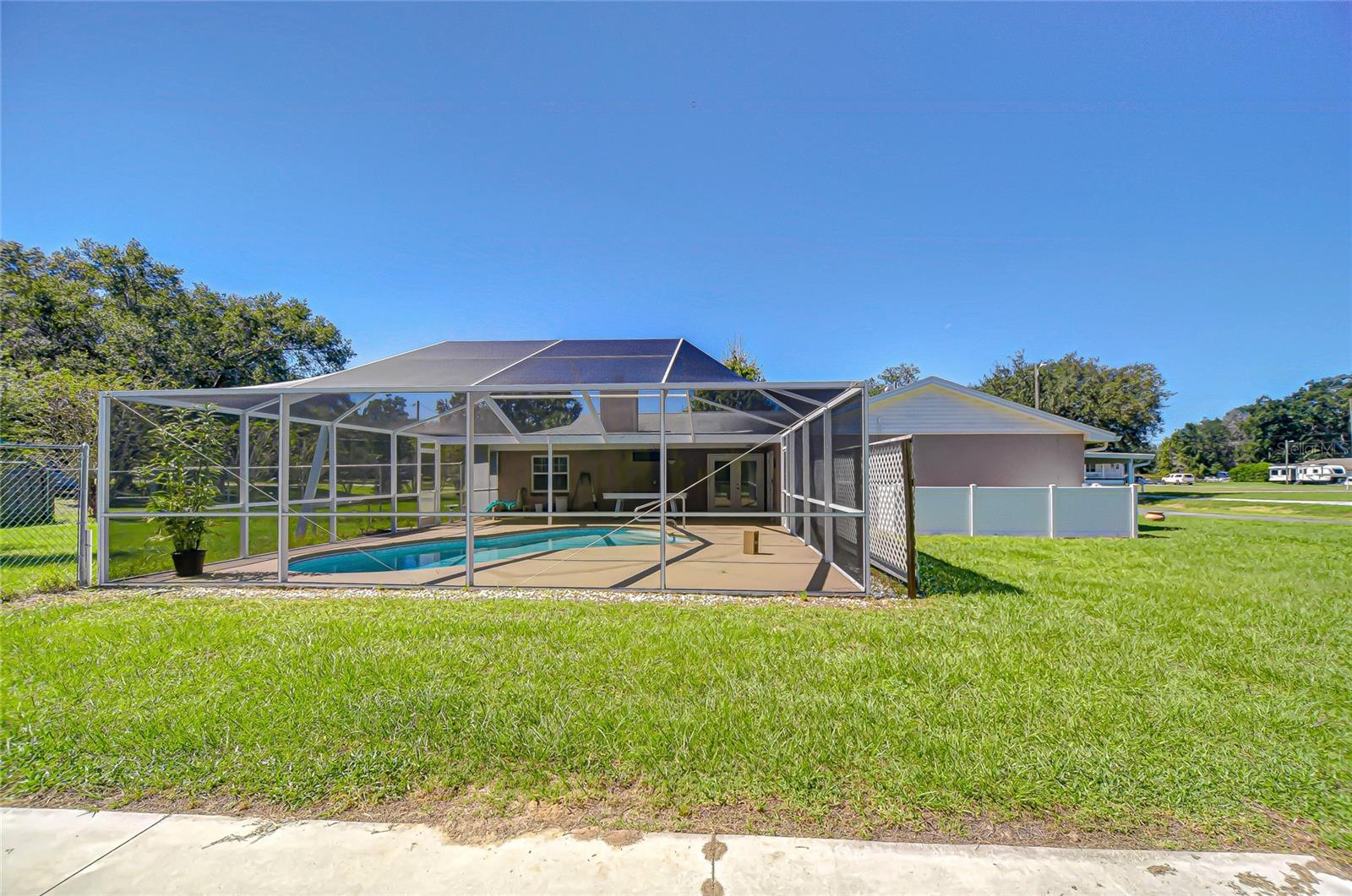 Image 42 of 69 For 12442 Green Oak Lane