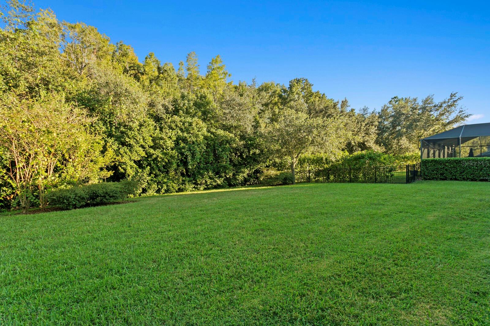 Image 32 of 46 For 7911 Hampton Lake Drive
