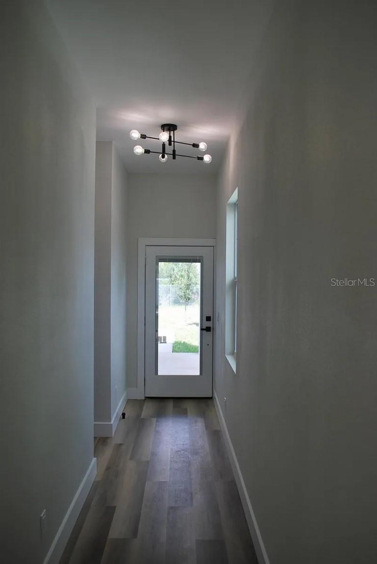 Image 17 of 27 For 2644 42nd Avenue N