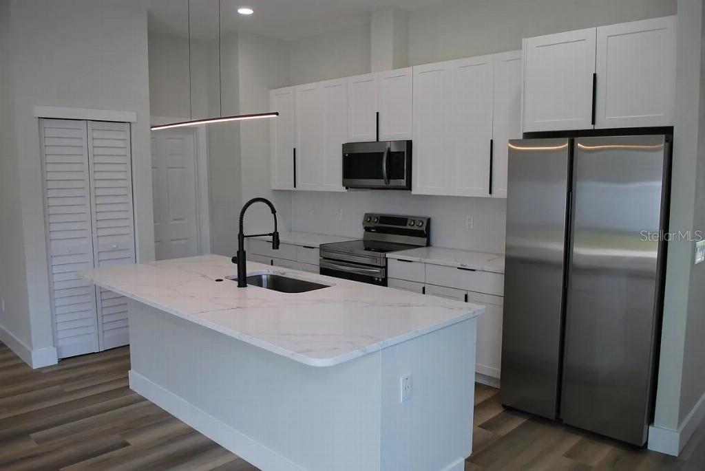 Image 7 of 27 For 2644 42nd Avenue N