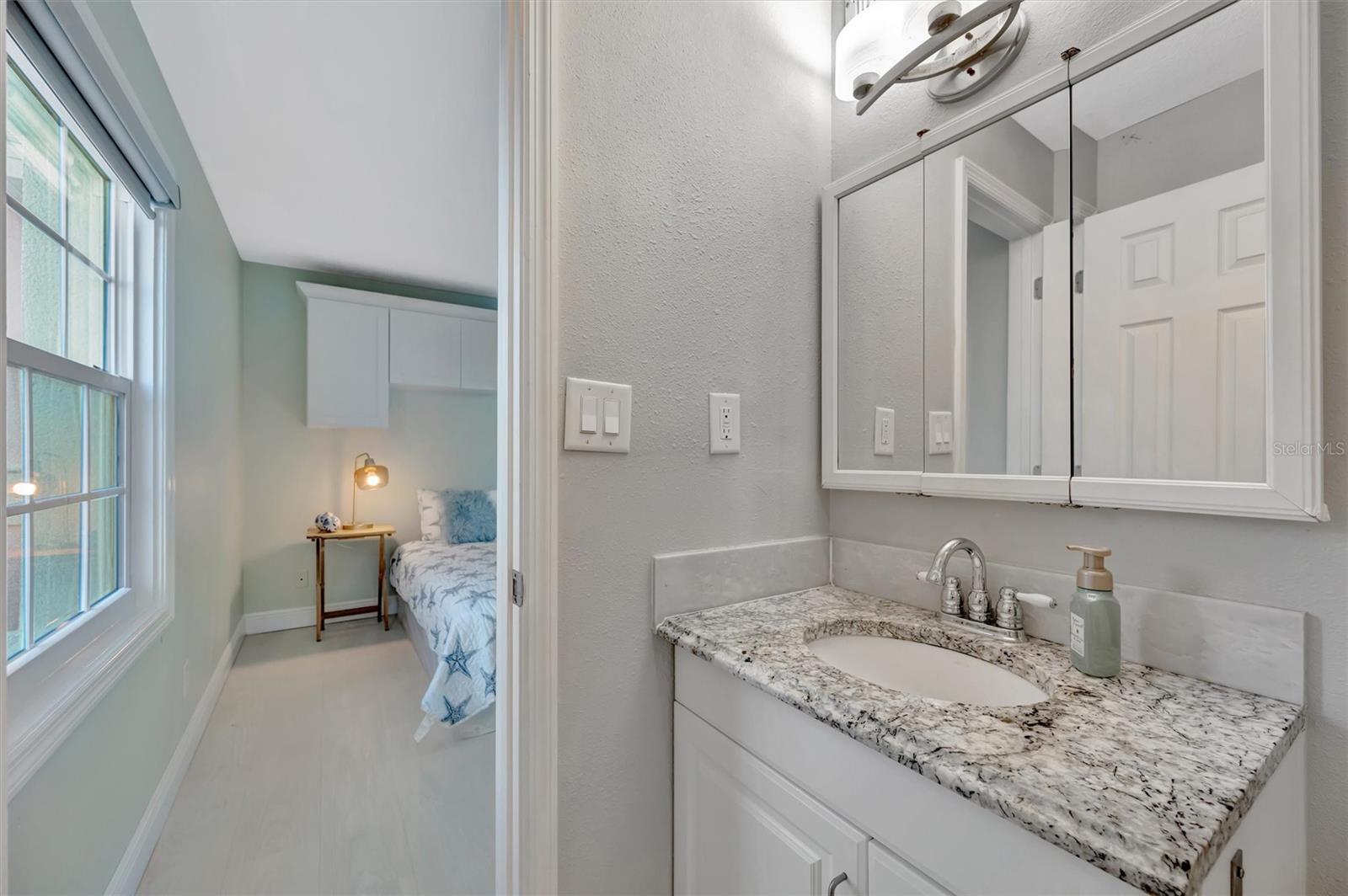 Image 24 of 53 For 4827 Coquina Key Drive Se B