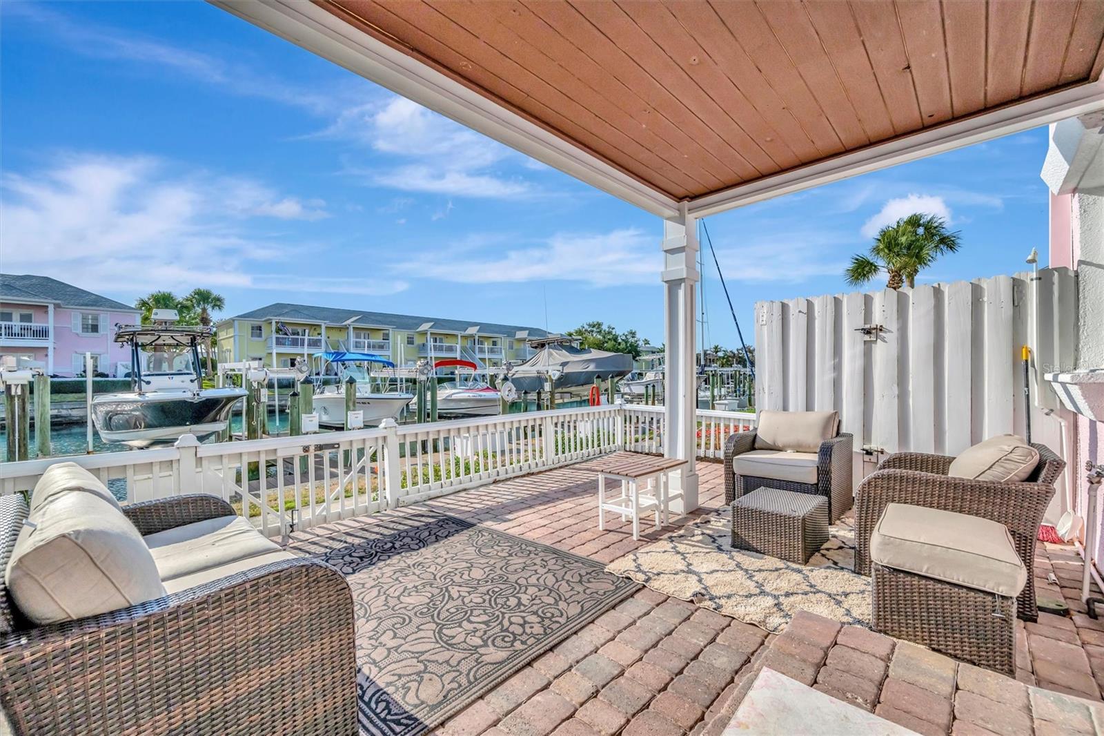 Image 26 of 53 For 4827 Coquina Key Drive Se B