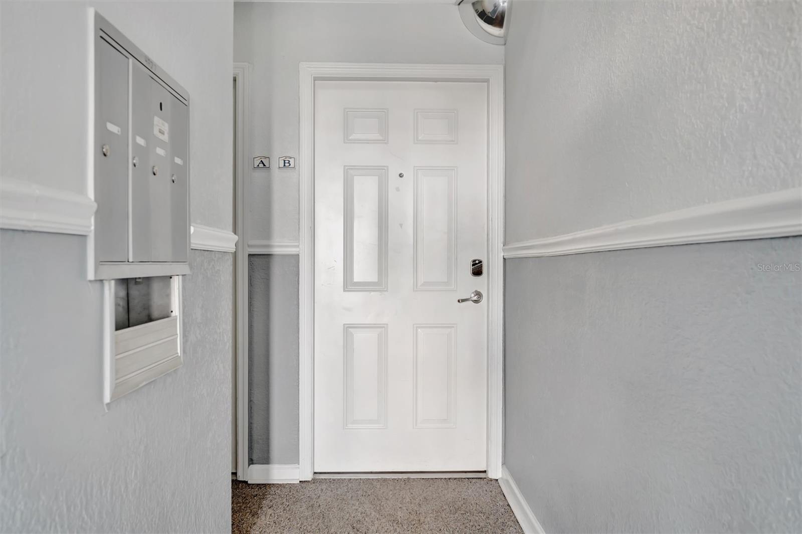 Image 32 of 53 For 4827 Coquina Key Drive Se B