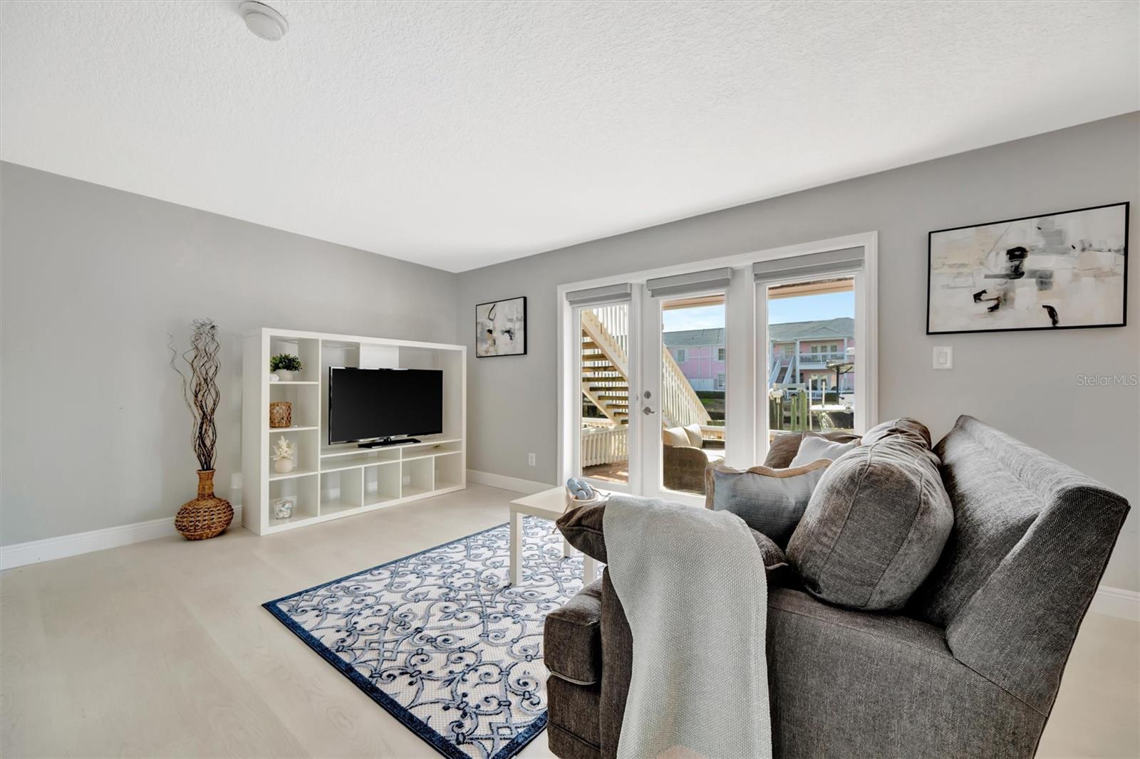 Image 6 of 53 For 4827 Coquina Key Drive Se B