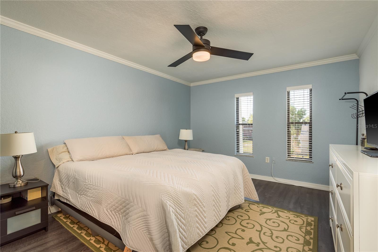 Image 14 of 25 For 720 Lyndhurst Street 1121