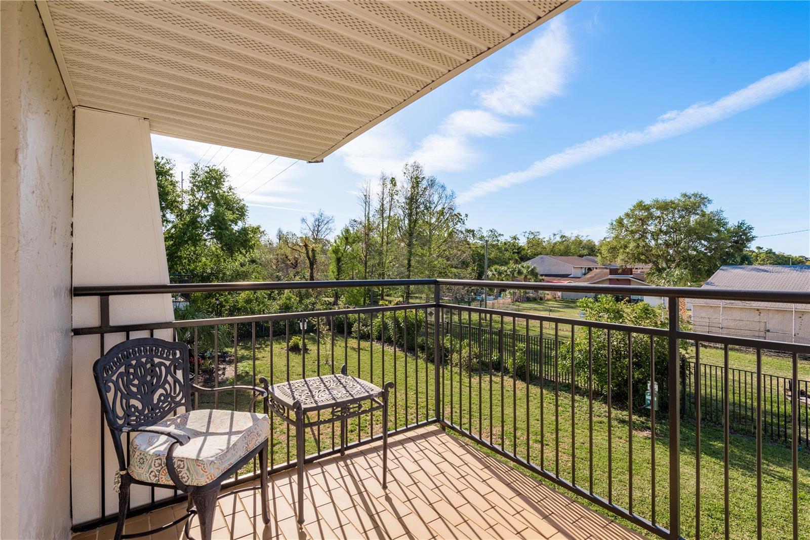 Image 21 of 25 For 720 Lyndhurst Street 1121