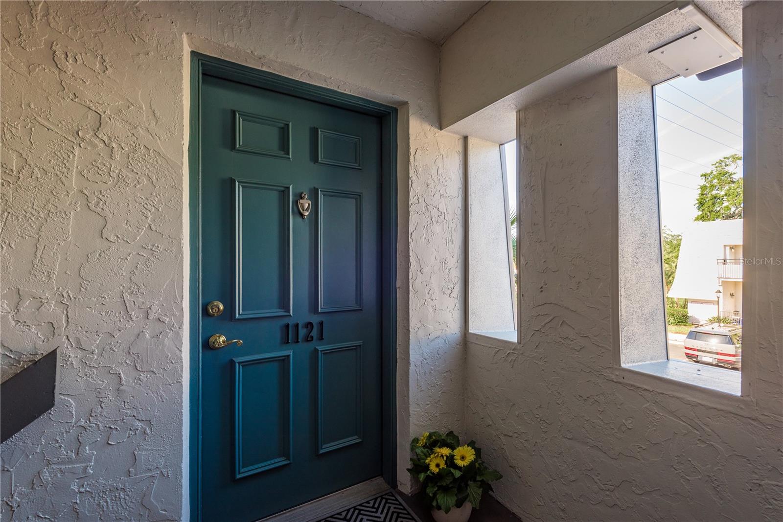 Image 3 of 25 For 720 Lyndhurst Street 1121