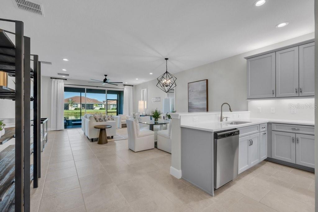 Image 15 of 88 For 4922 Sienna Isles Avenue