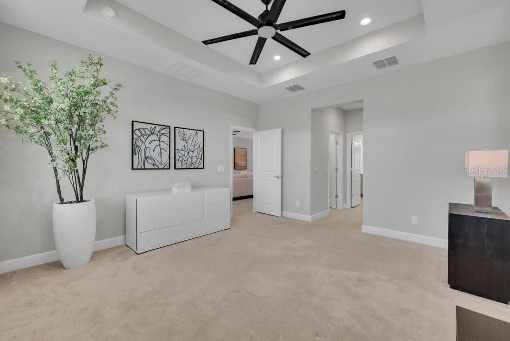 Image 7 of 88 For 4922 Sienna Isles Avenue