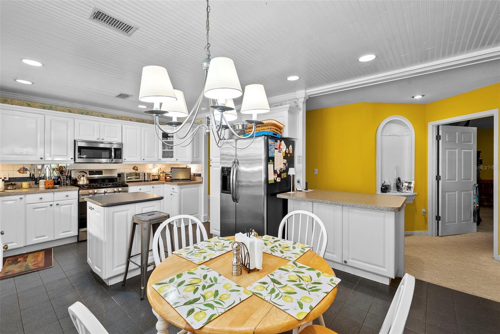 Image 9 of 26 For 3033 Asbury Place