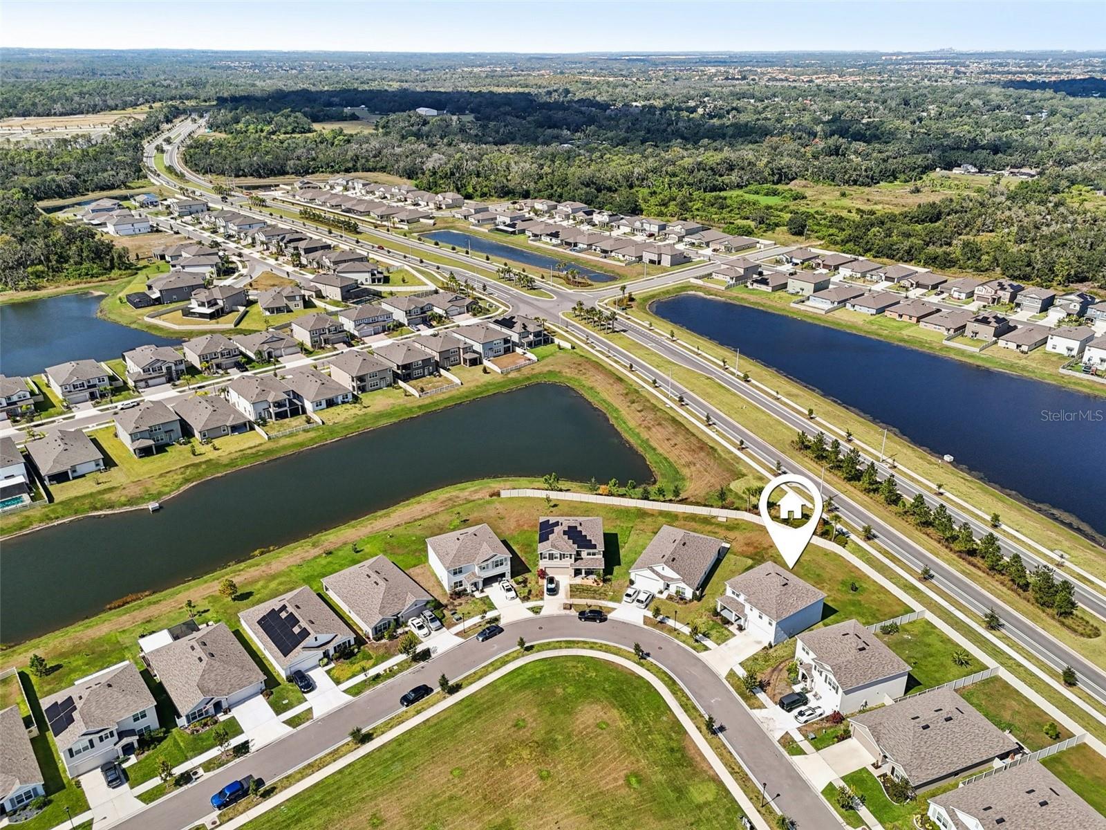 Listing photo id 27 for 5152 Plumeria Drive