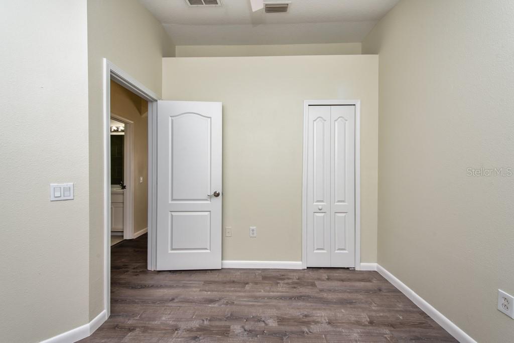 Image 14 of 29 For 714 Cristelle Jean Drive