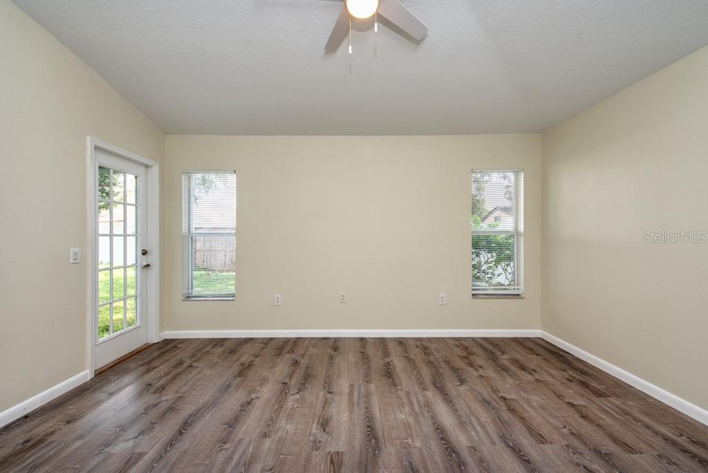 Image 9 of 29 For 714 Cristelle Jean Drive